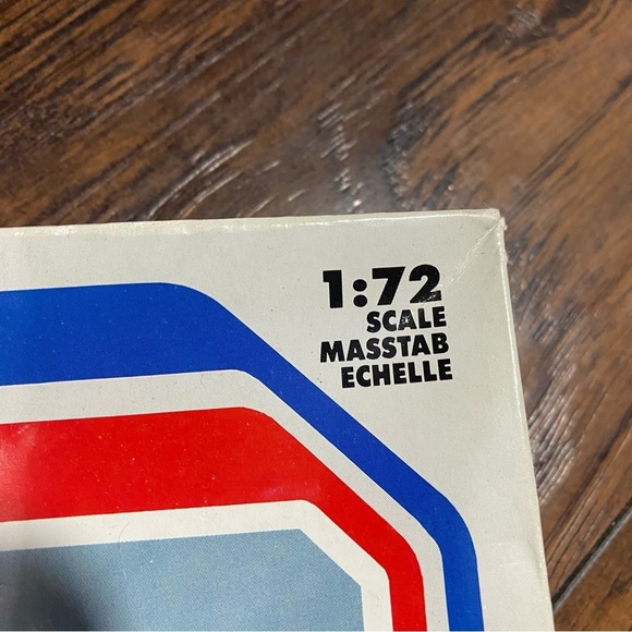 EMHAR EM3002 Demon F3H -2N or F3H-2M 1/72 Scale Model Kit, Open Box Complete - Picture 9 of 9